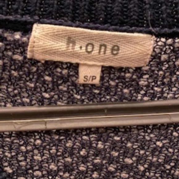 Sweater - Picture 3 of 3